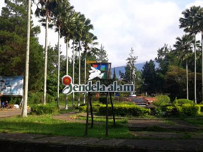 10 Foto Jendela Alam Lembang Bandung, Tiket Masuk Wisata 