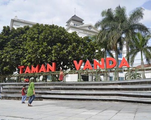 10 Foto Taman Vanda Bandung Alamat Lokasi Dimana Saat 